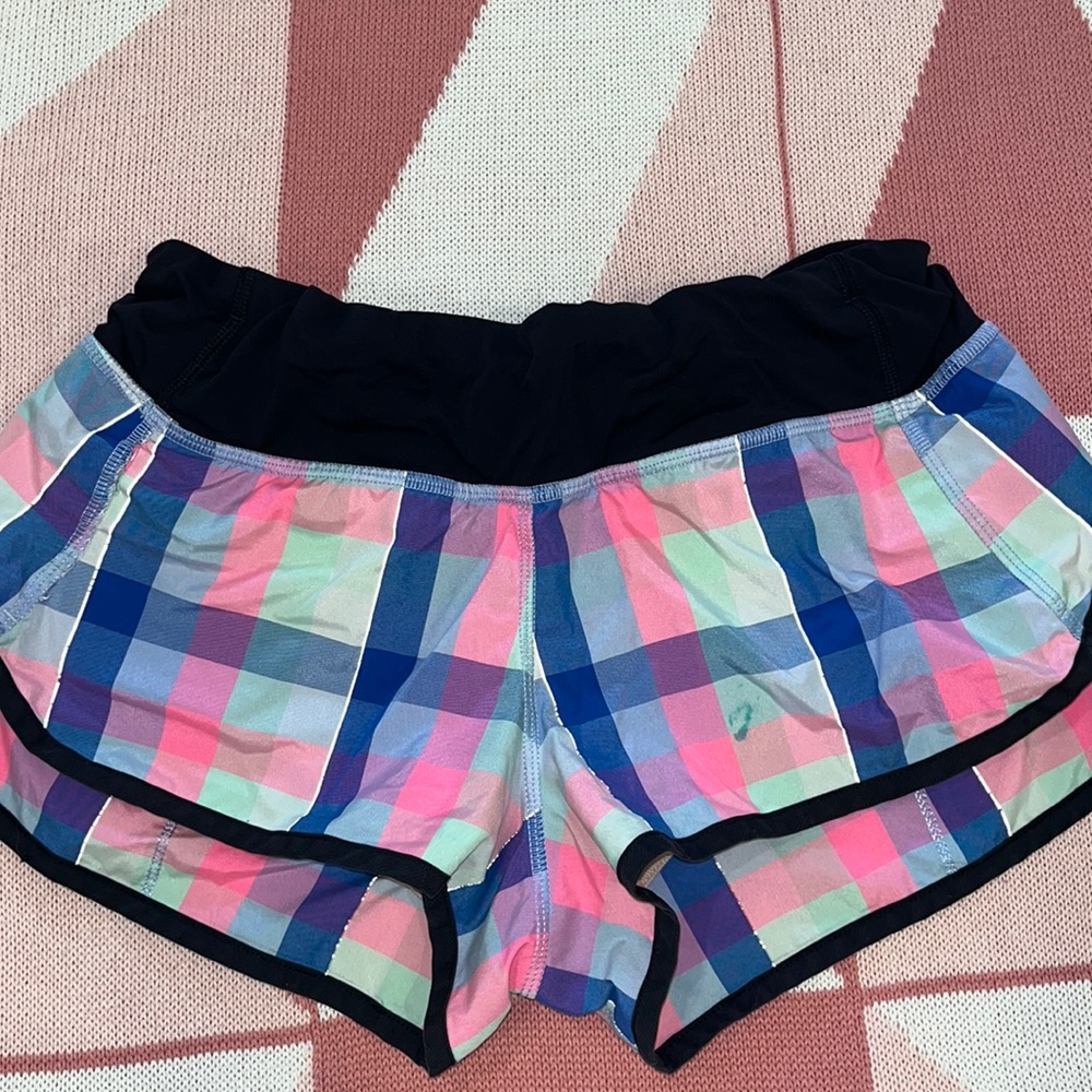 Lululeman Speed Up Shorts Pop Plaid size 4